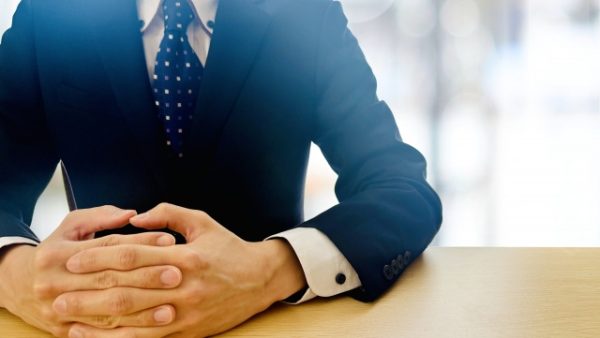 コーチングとは？管理職に求められる背景や実施時の注意点を解説